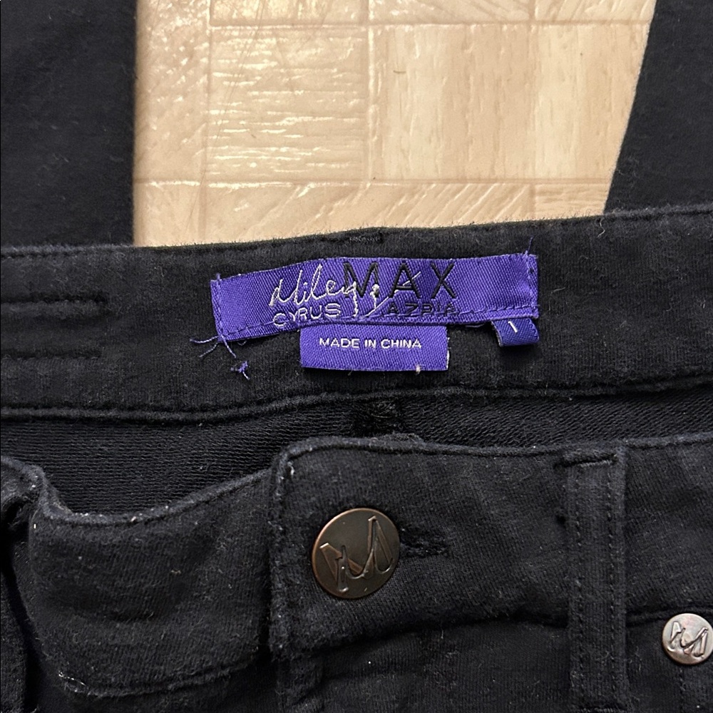 Miley Cyrus & Max Azria Black Skinny Jeans/Pants - Picture 2 of 4